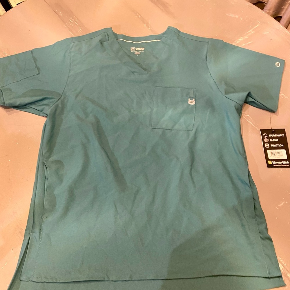 Scrub top
